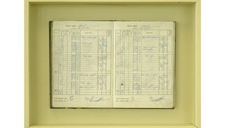 James Beckett - Zakłady na Życie ('Plant-Life') - Log Book