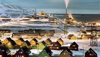 Kevin Cooley - Longyearbyen Overview