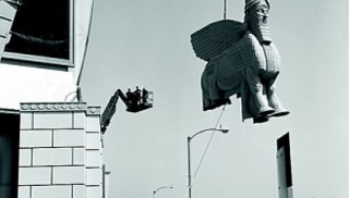 Rubén Ortiz Torres - Flying Sphinx